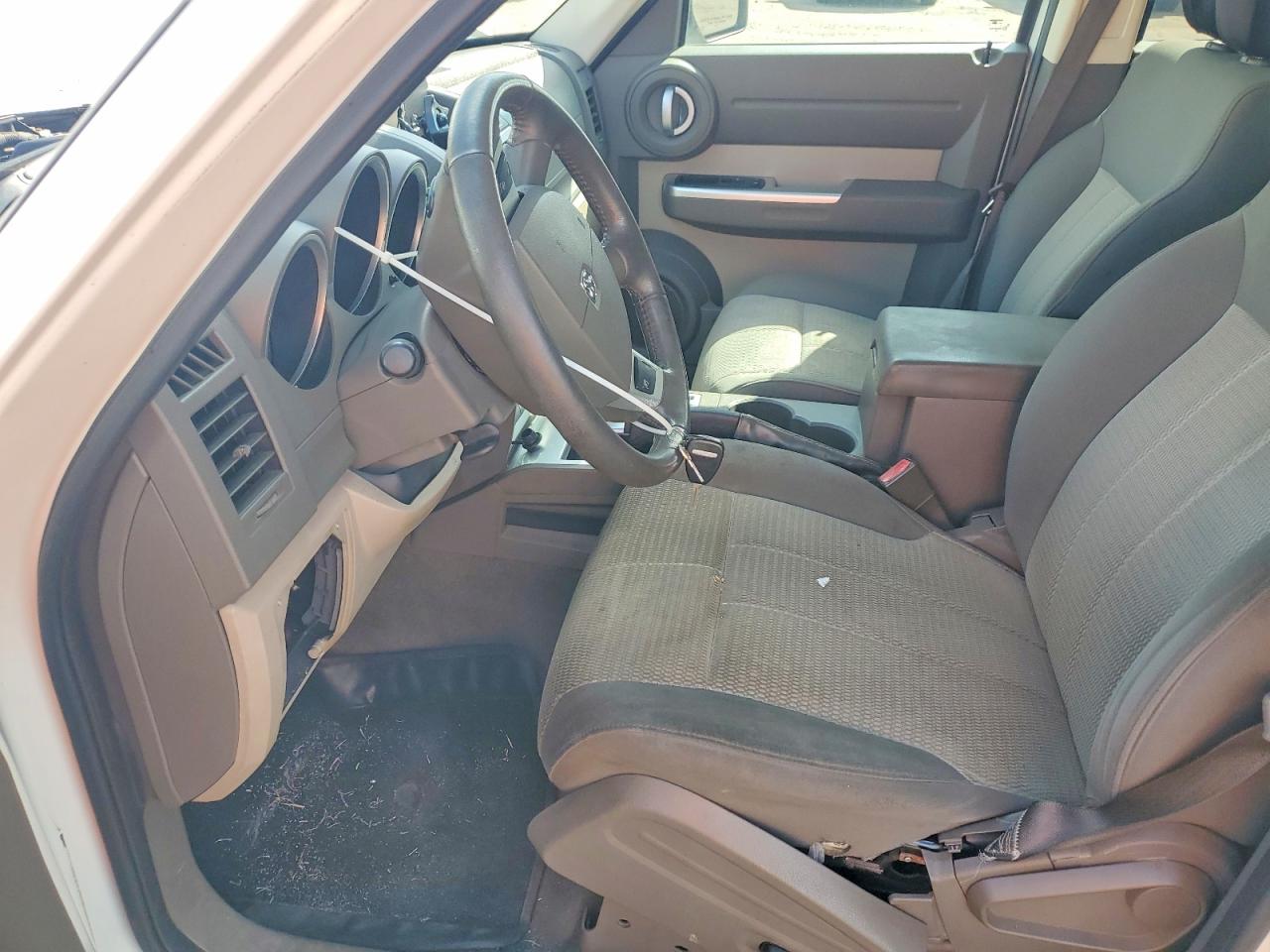 Dodge Nitro Slt