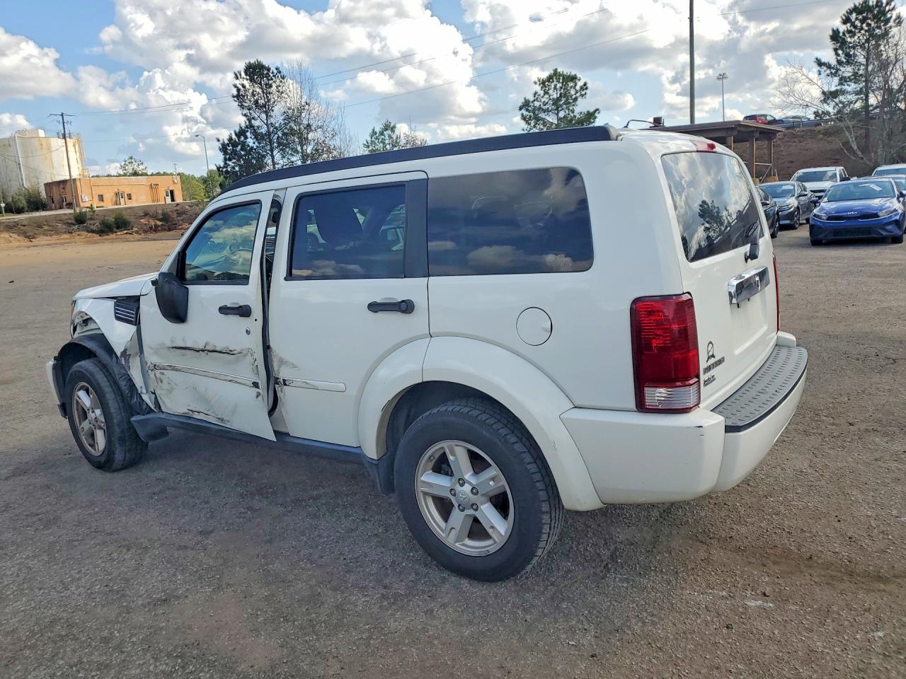 Dodge Nitro Slt