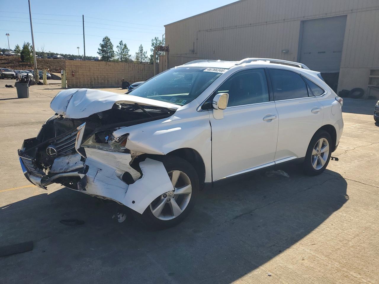 Salvage Lexus RX Image