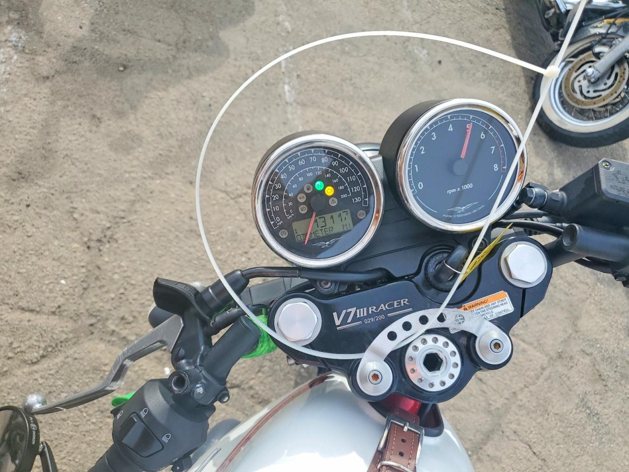 Moto Guzzi V7