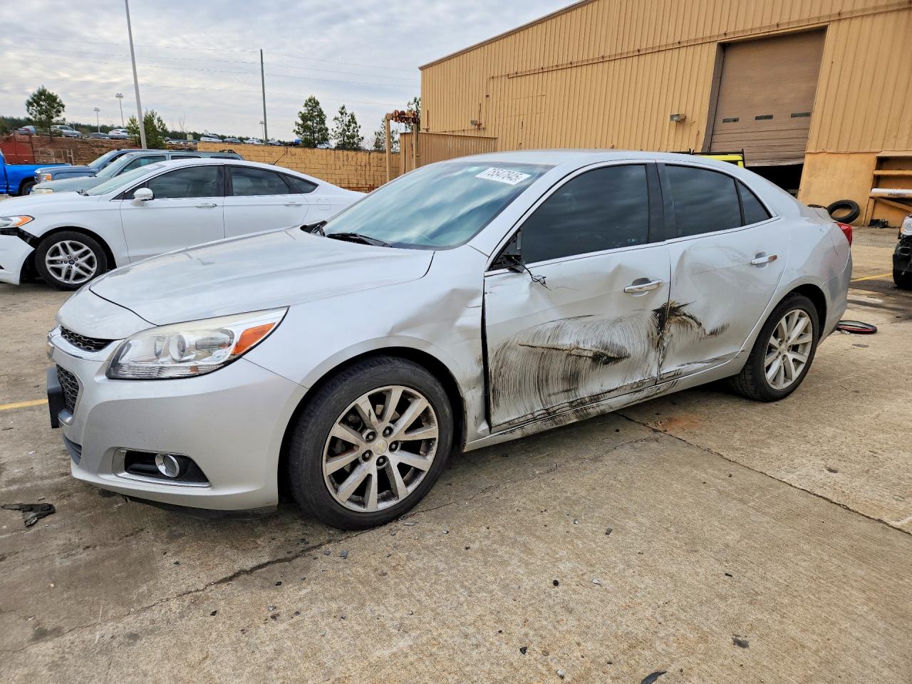 Salvage Chevrolet Malibu Image