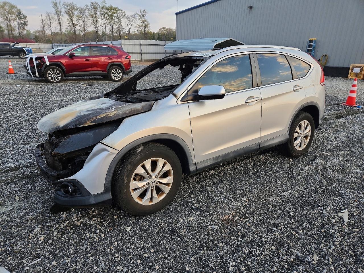 Salvage Honda Crv Image