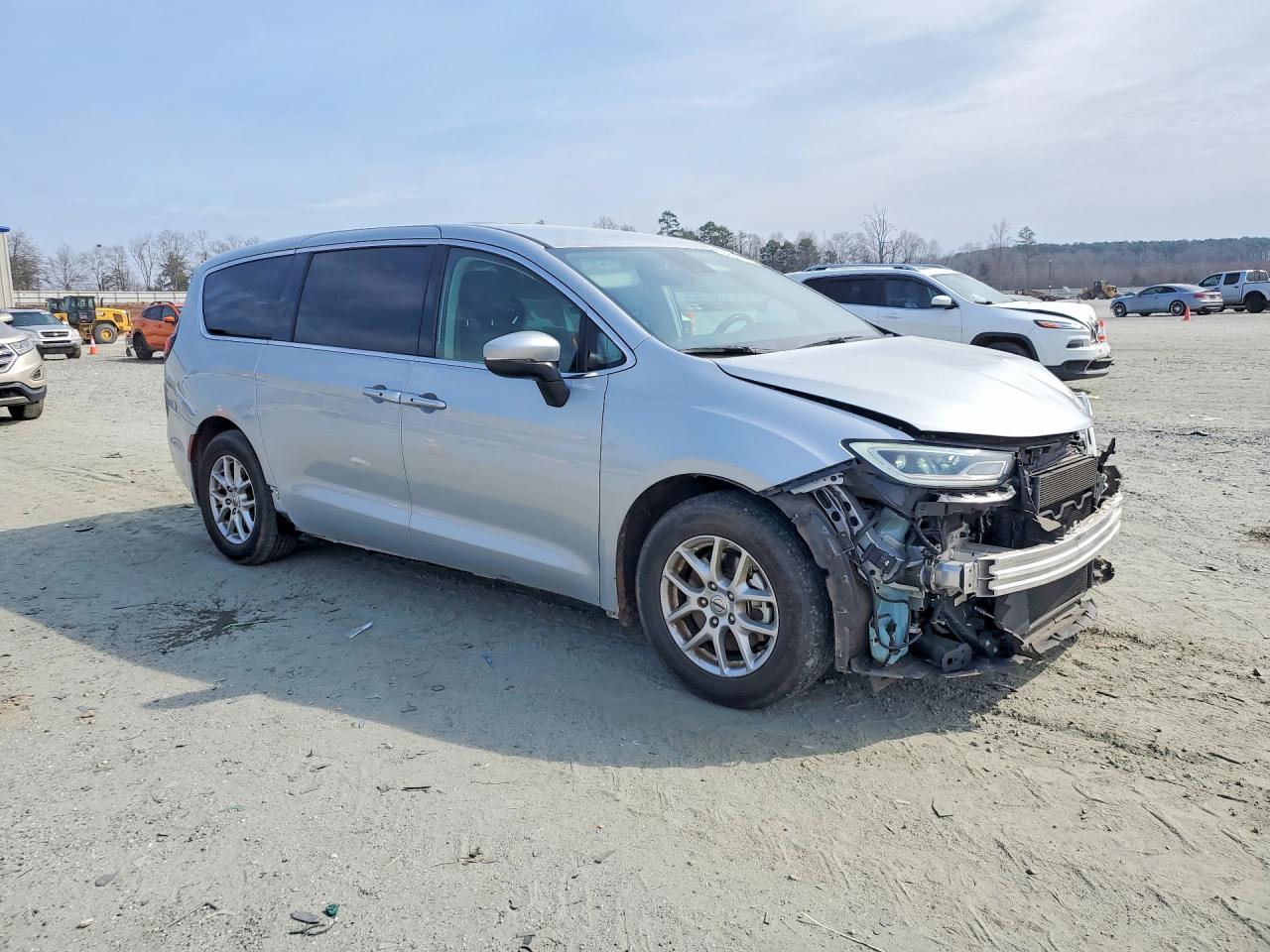 Chrysler Pacifica Touring L