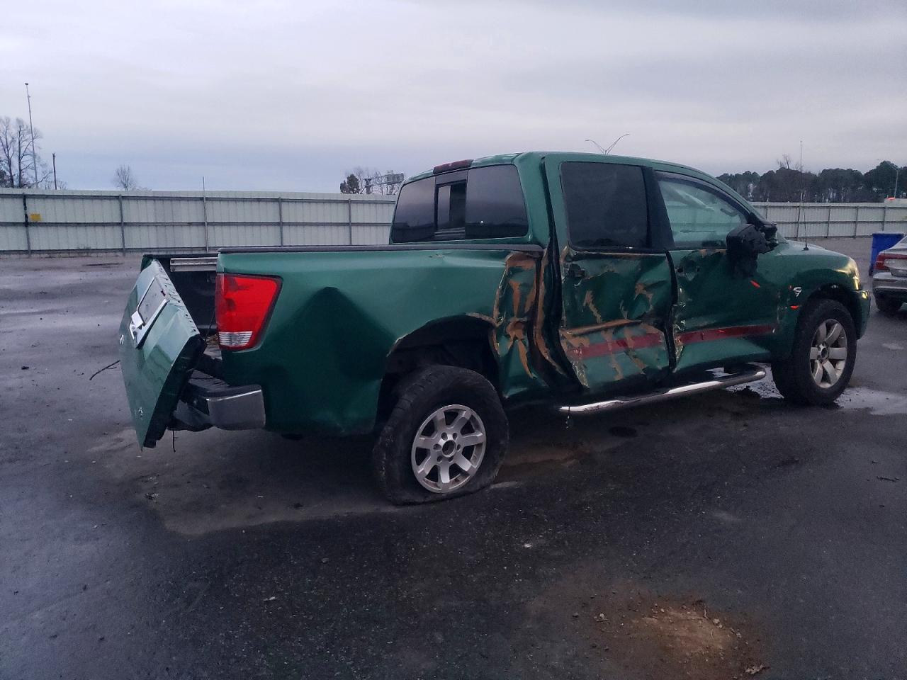 Nissan Titan