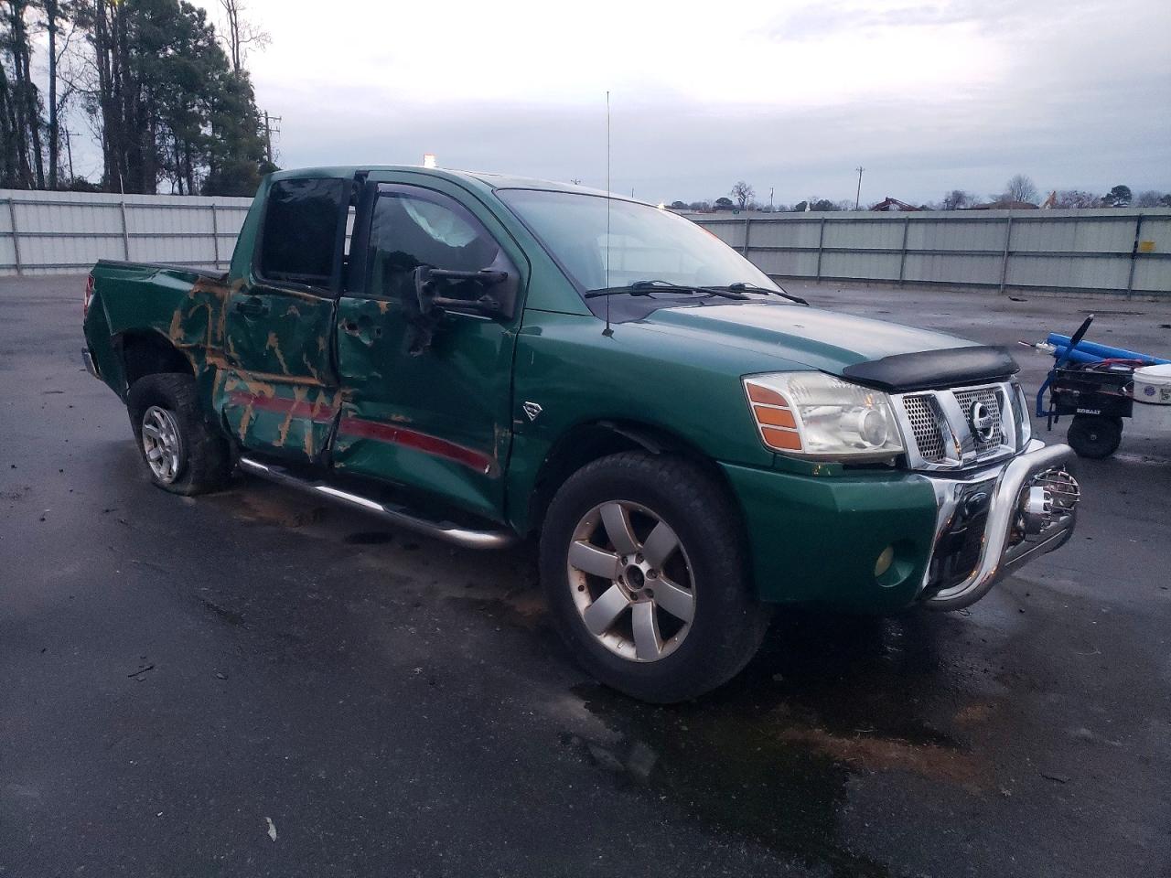 Nissan Titan