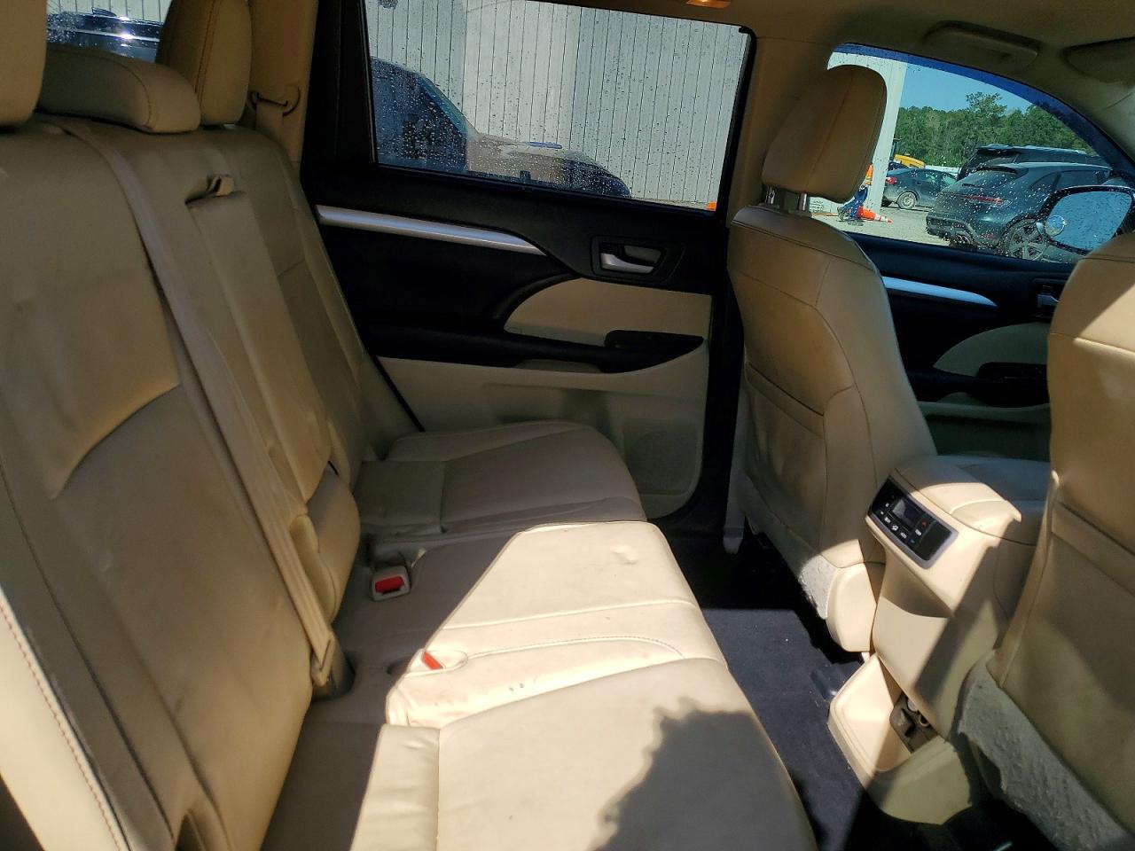 Toyota Highlander Xle