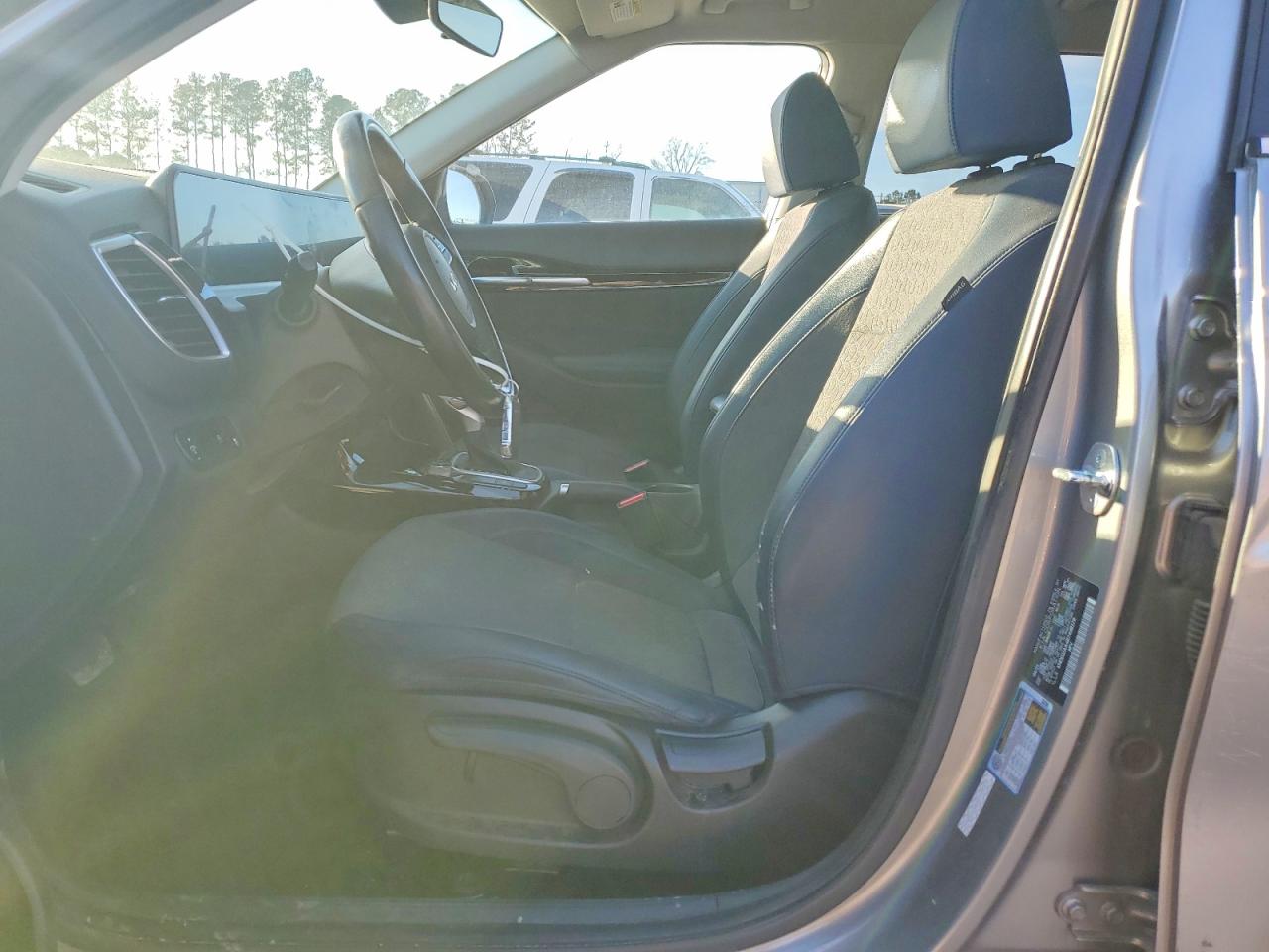 Kia Seltos S