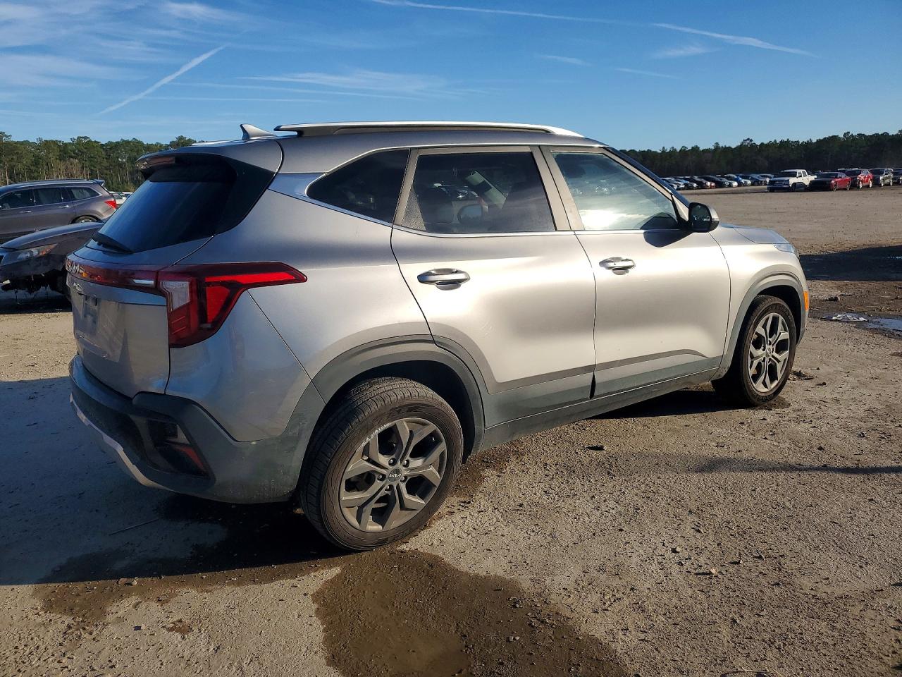 Kia Seltos S