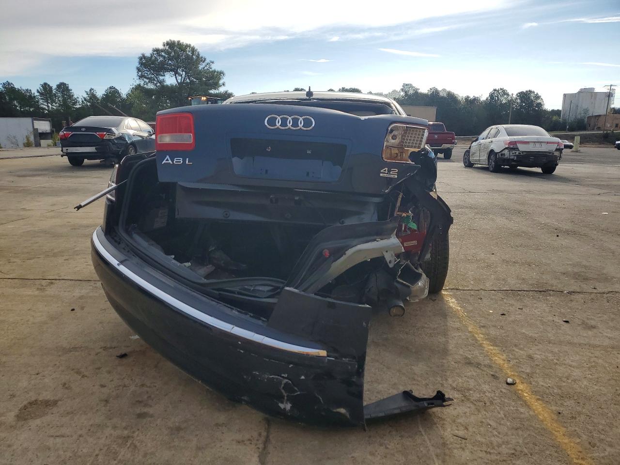 Audi A8 L Quattro