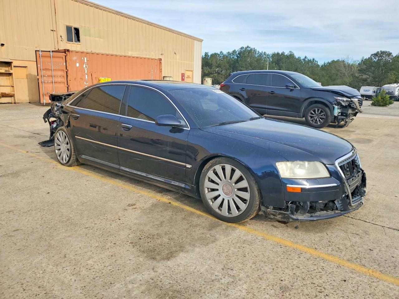 Audi A8 L Quattro