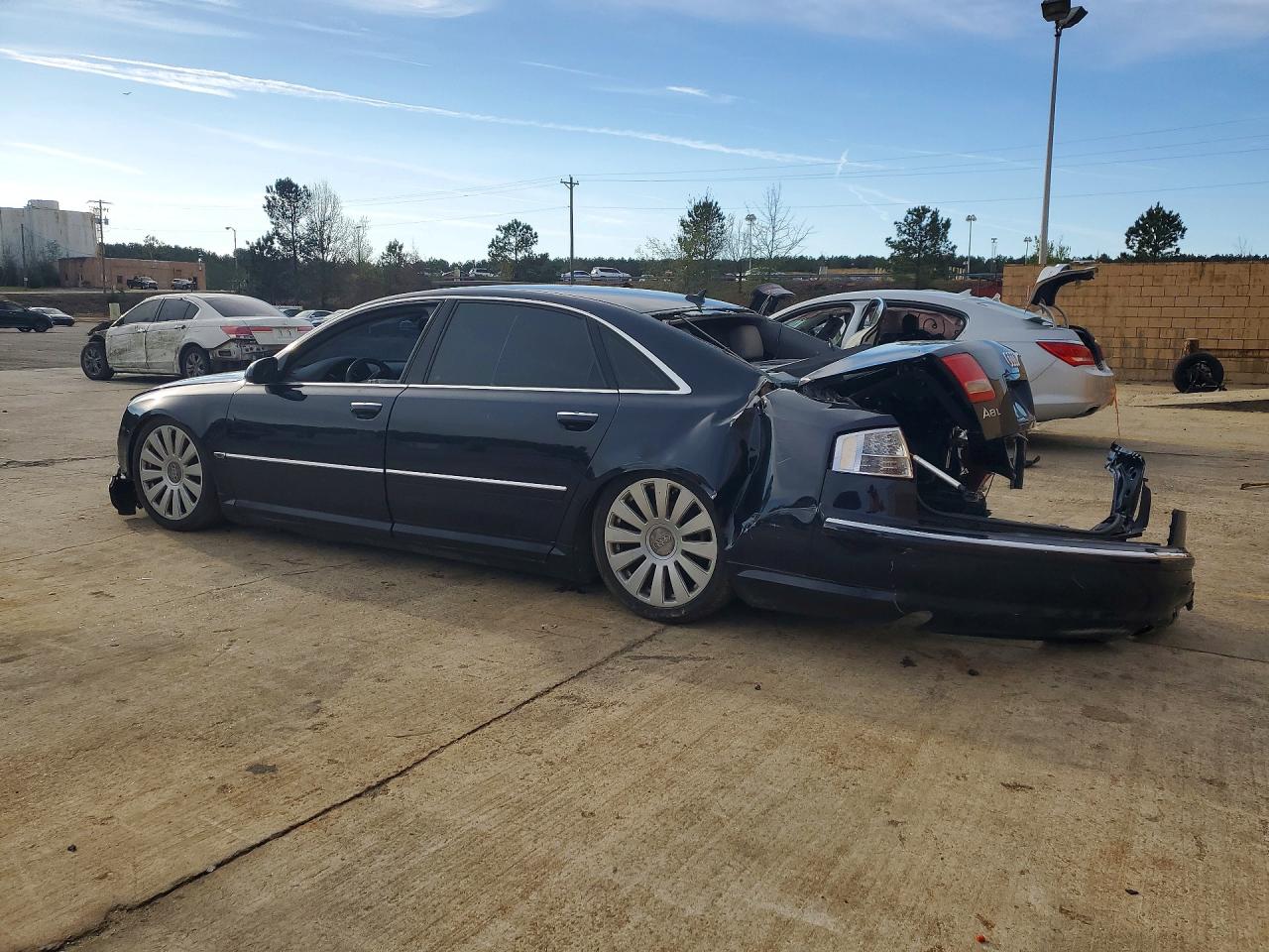 Audi A8 L Quattro