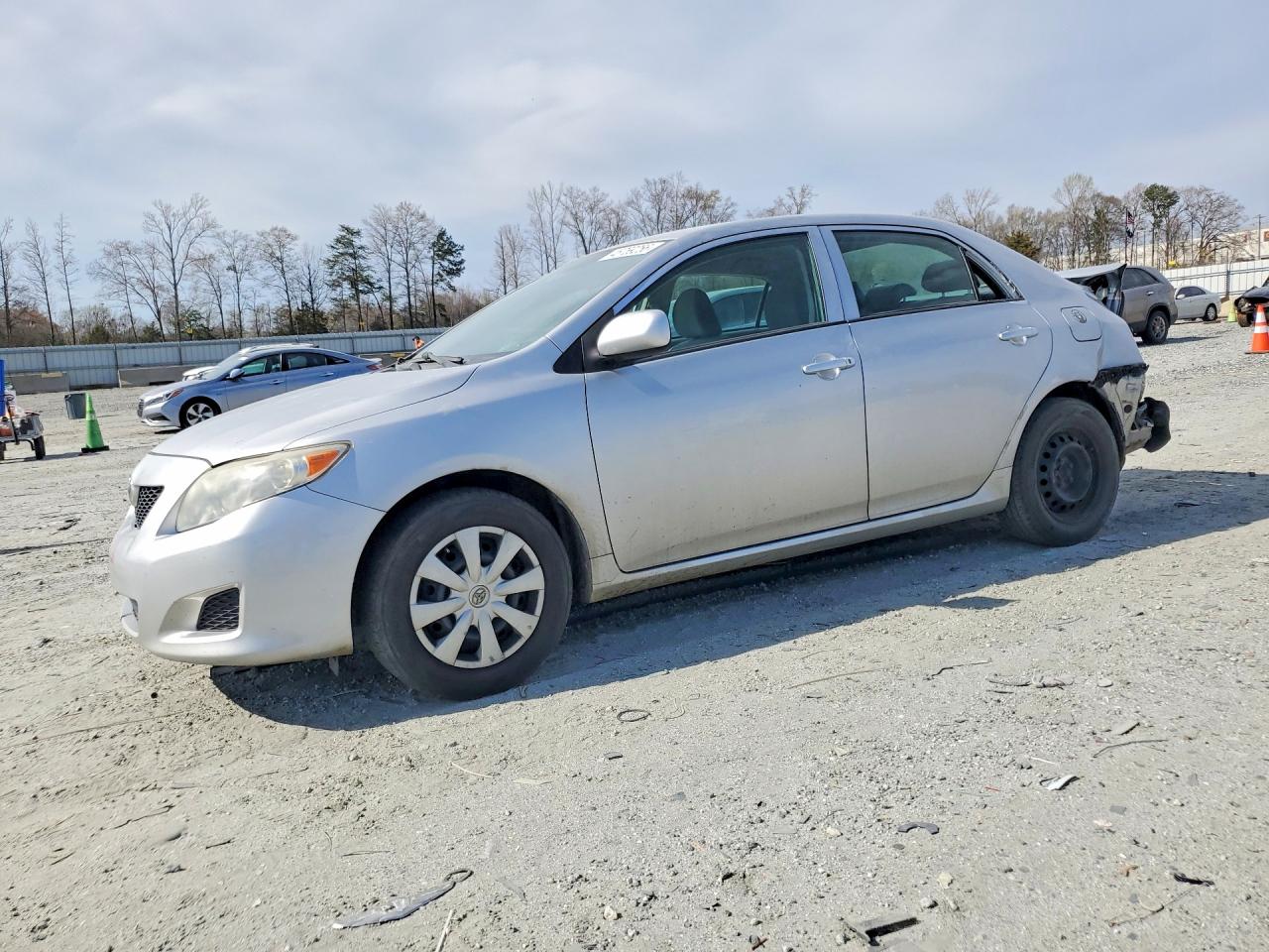 Salvage Toyota Corolla Image