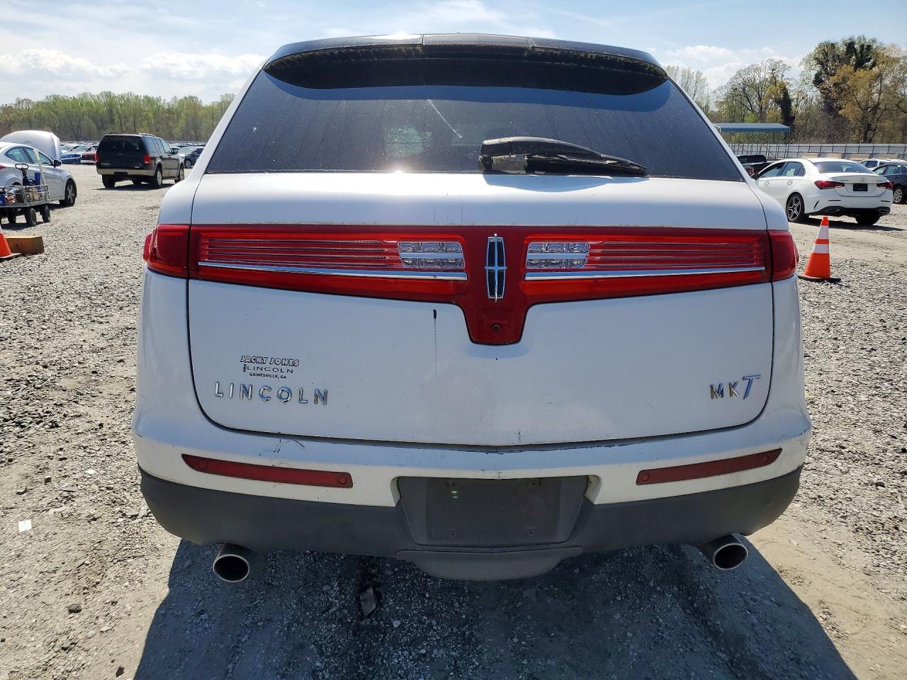 Lincoln MKT