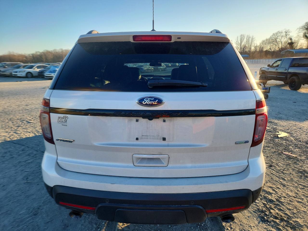 Ford Explorer Sport