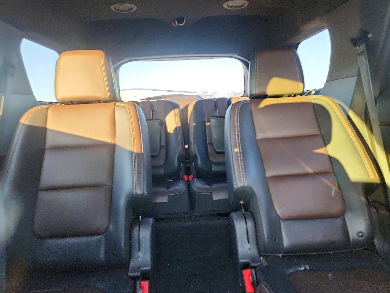 Ford Explorer Sport