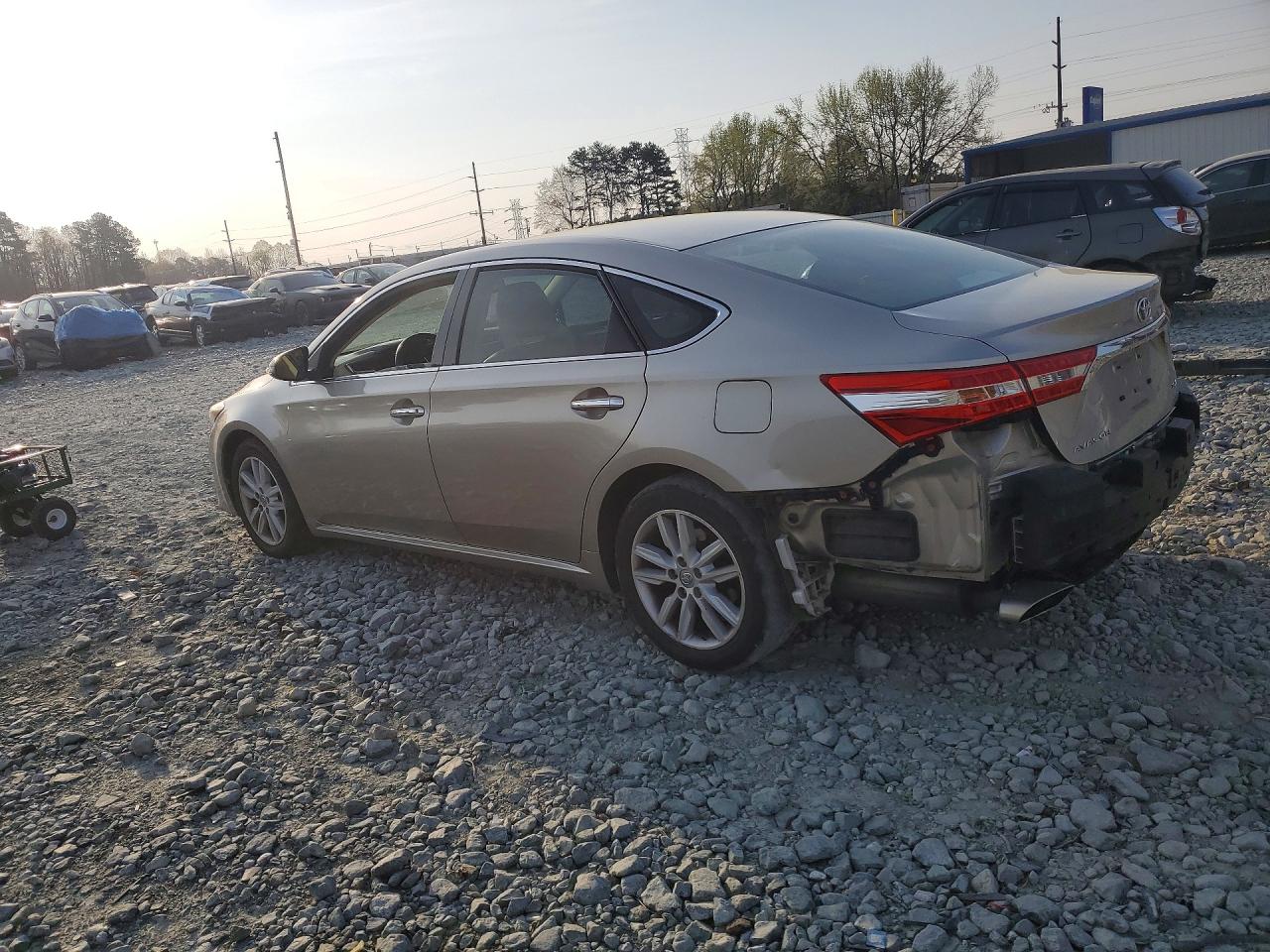 Toyota Avalon Xle Premium