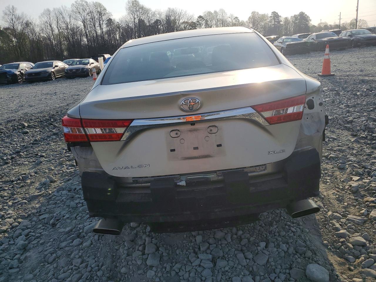 Toyota Avalon Xle Premium