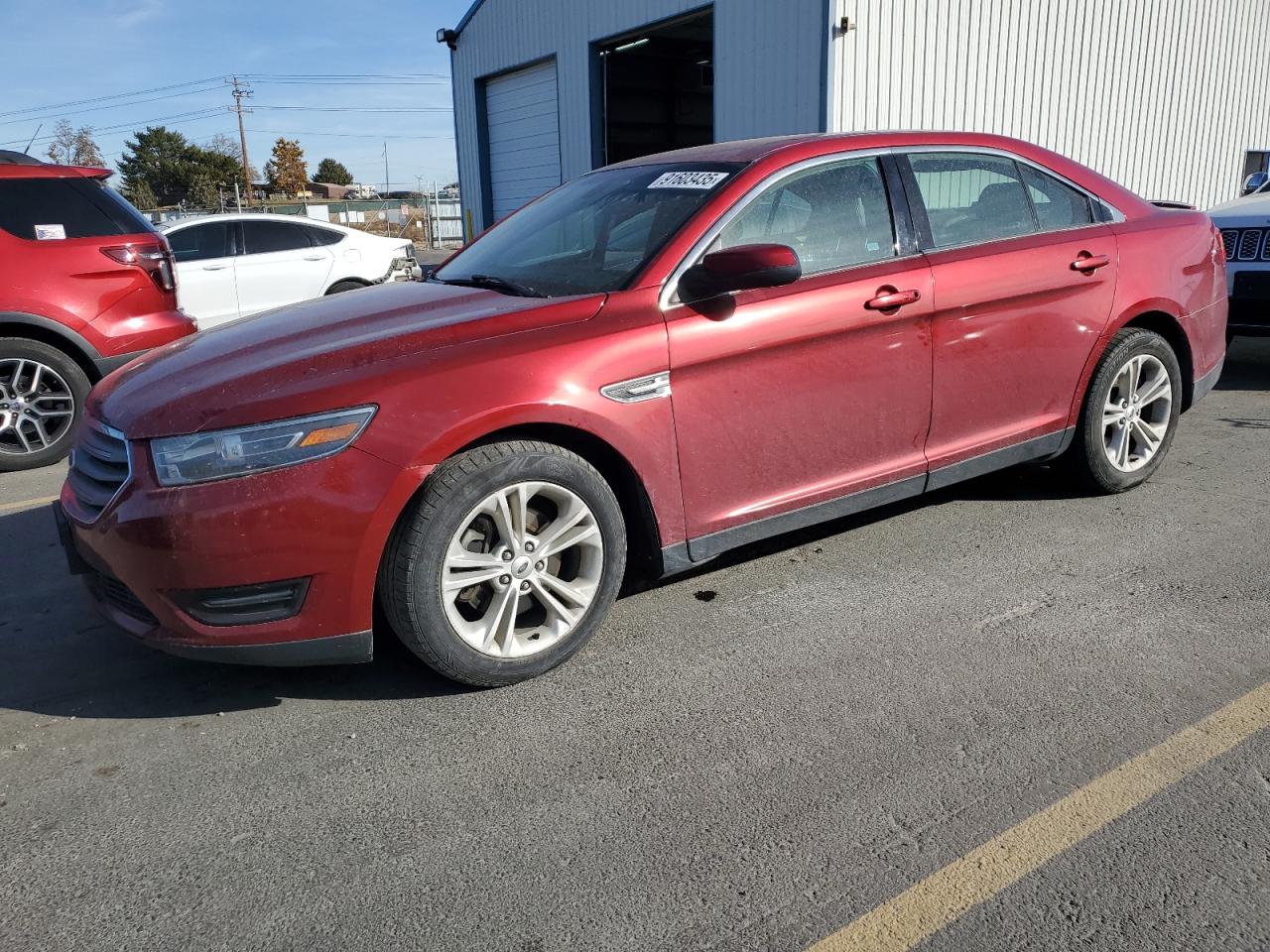 Salvage Ford Taurus Image