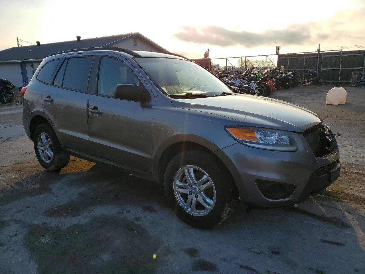 Hyundai SANTA FE