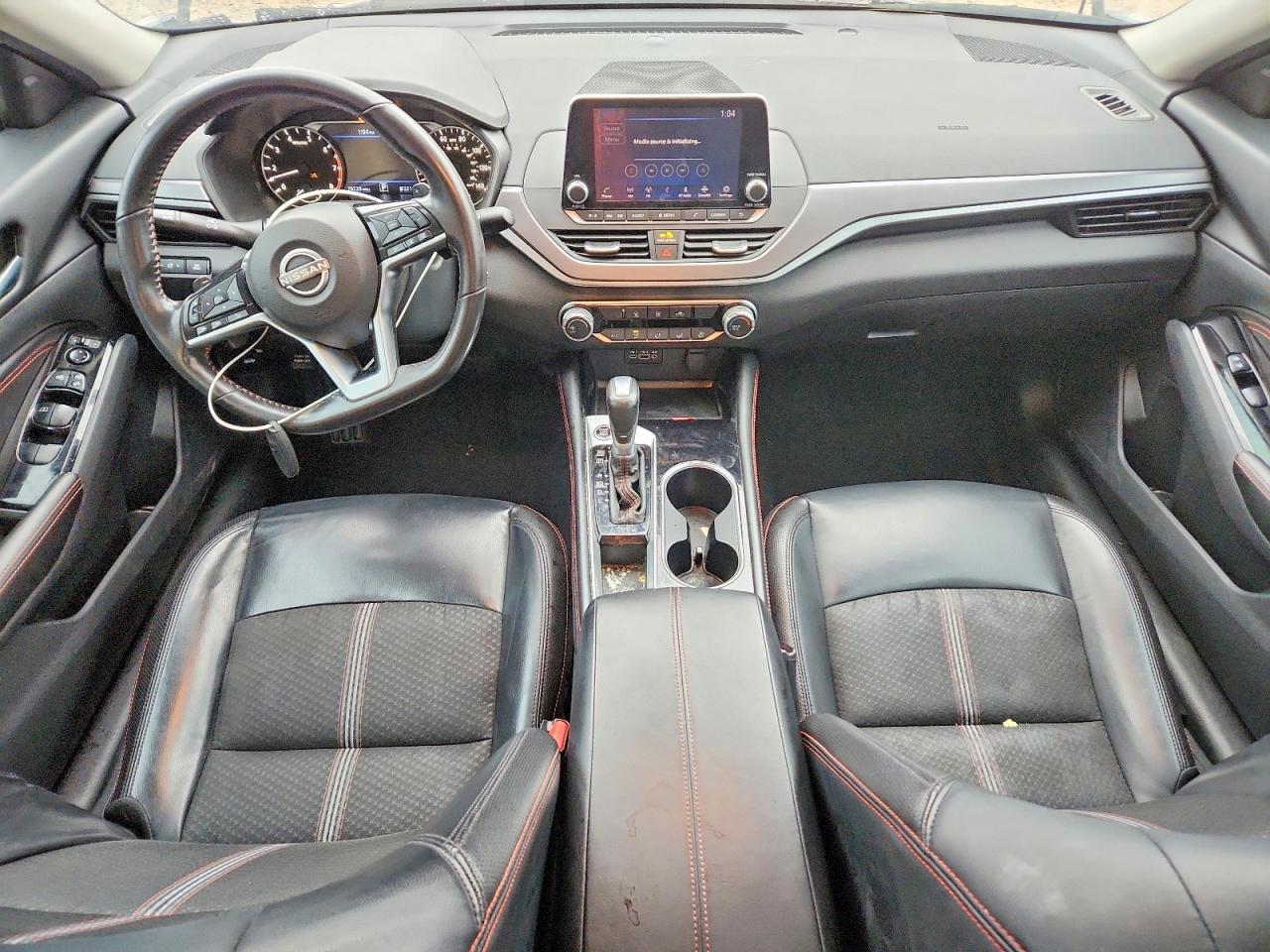 Nissan Altima Sr