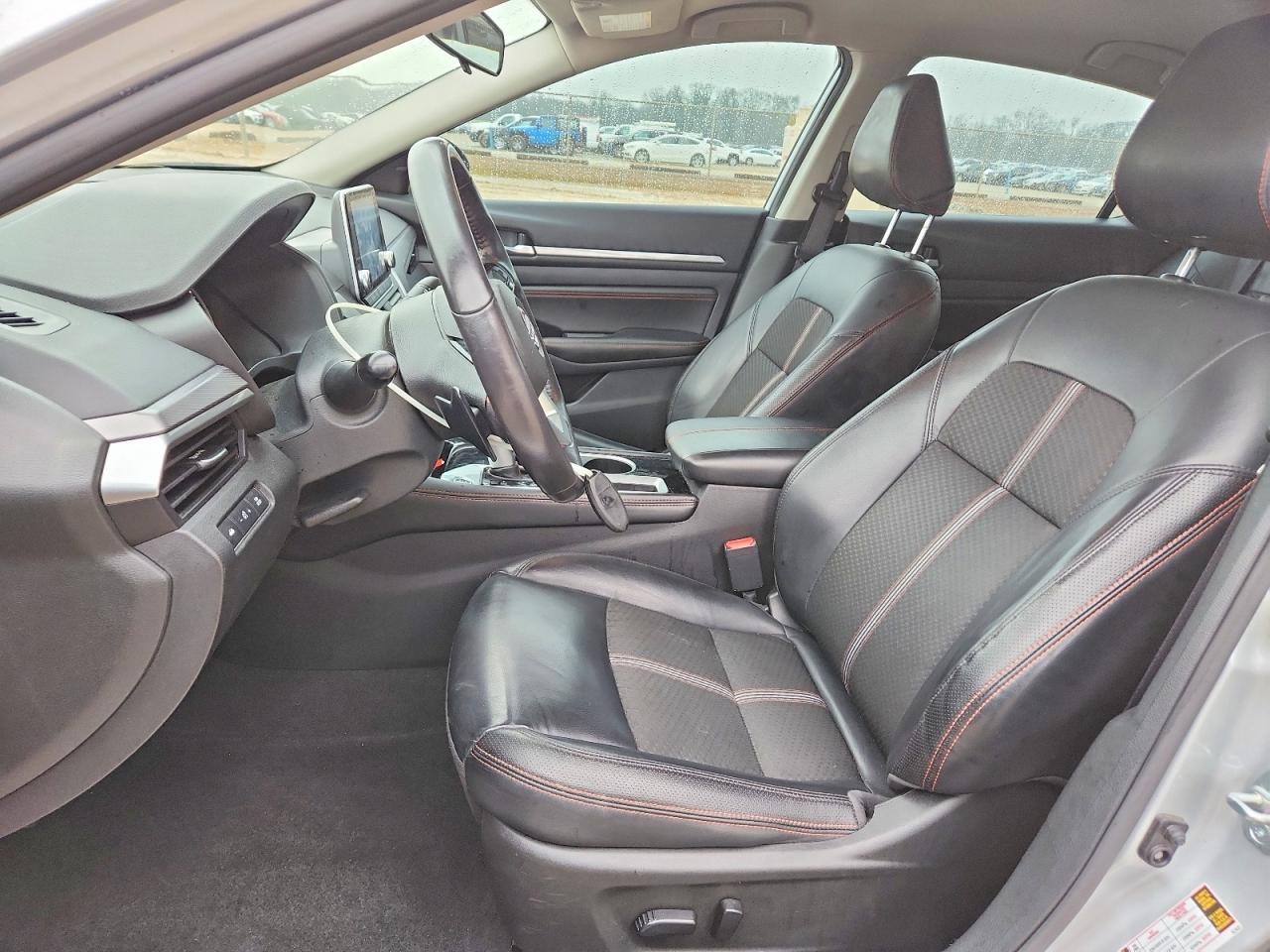 Nissan Altima Sr