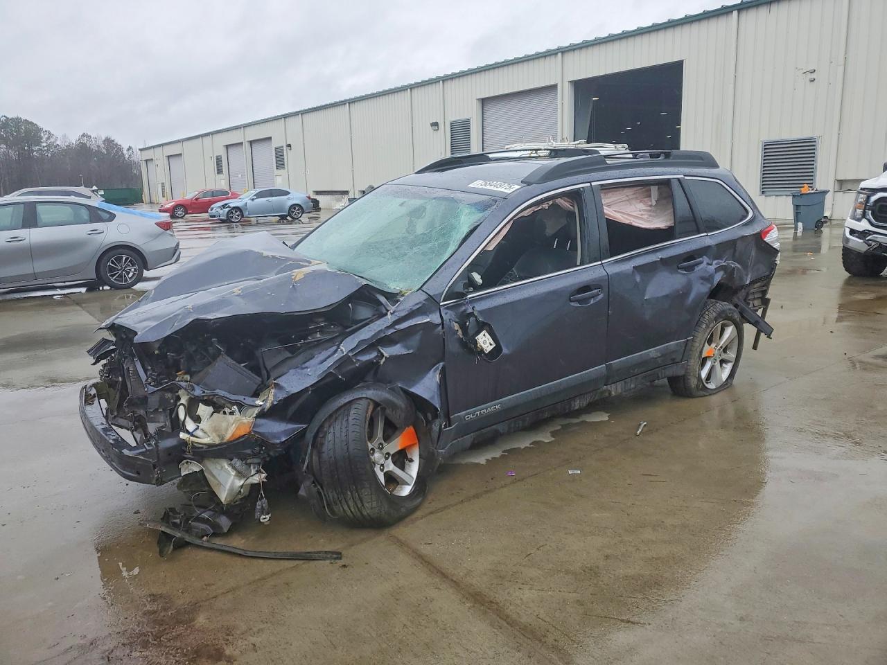 Salvage Subaru Outback Image