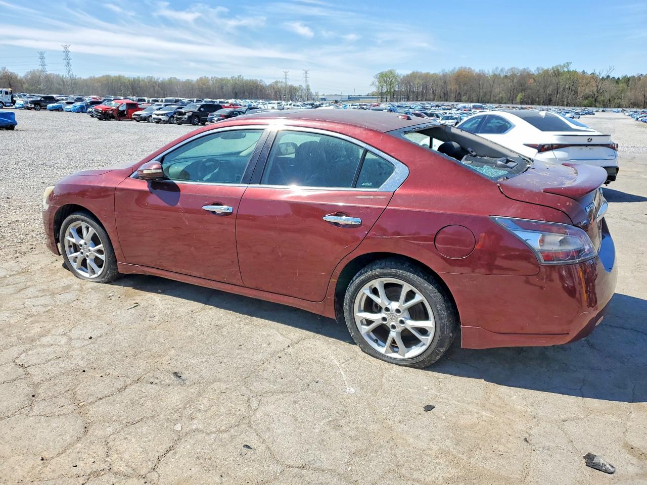 Nissan Maxima