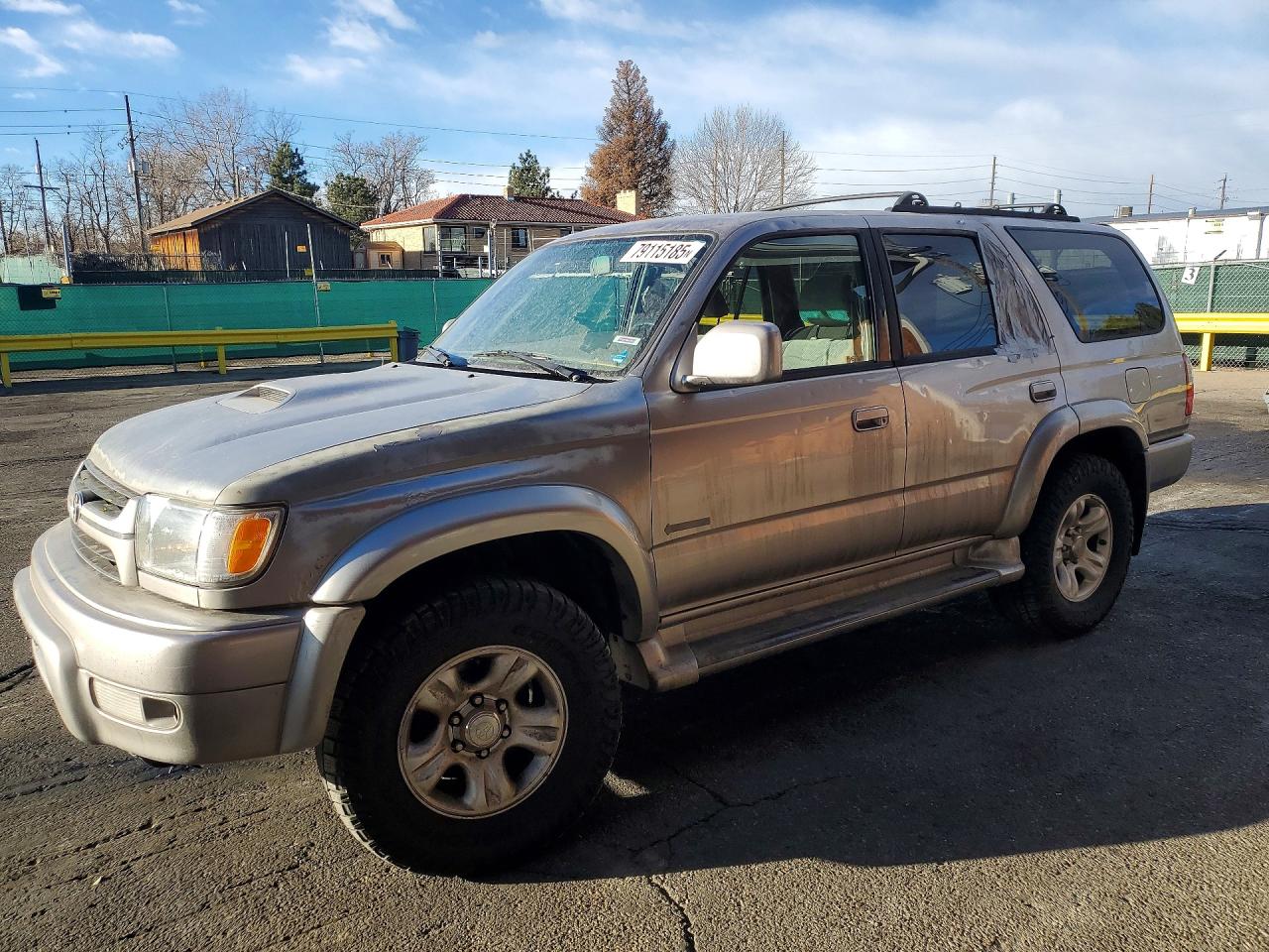 Salvage Toyota 4Runner Image