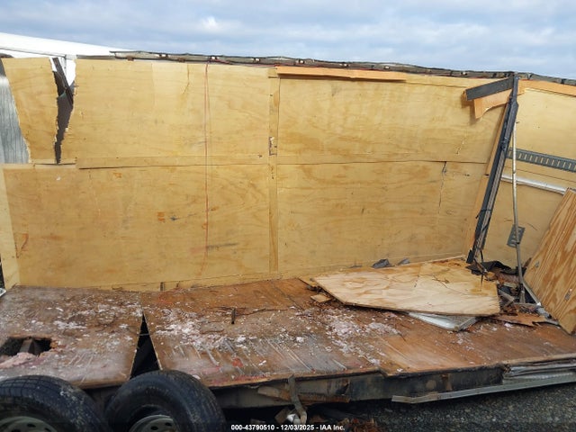 Trailer Peach Cargo 16 Enclosed