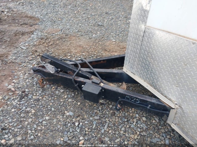Trailer Peach Cargo 16 Enclosed