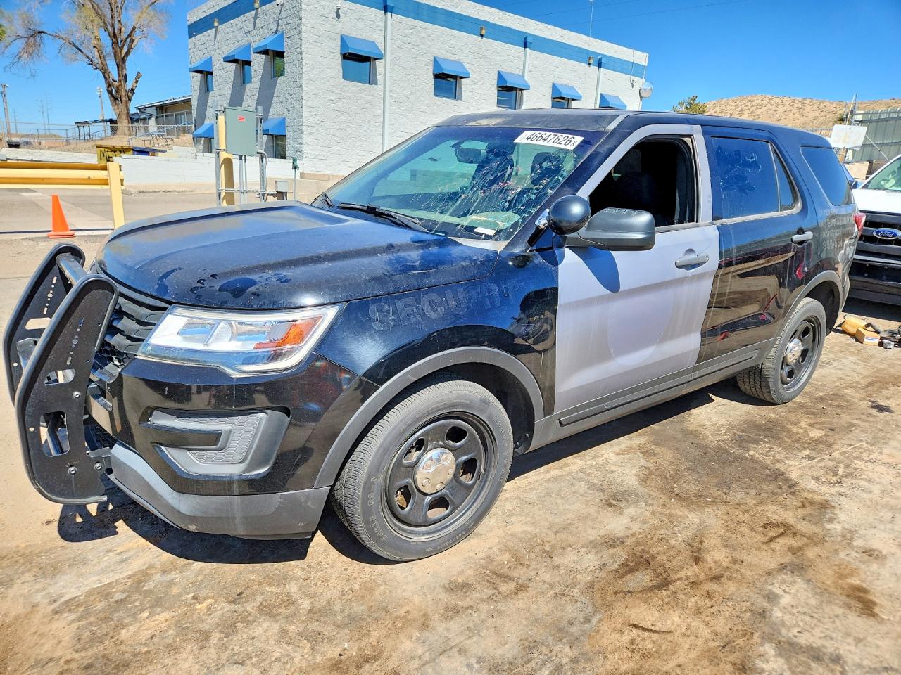Salvage Ford Explorer Image