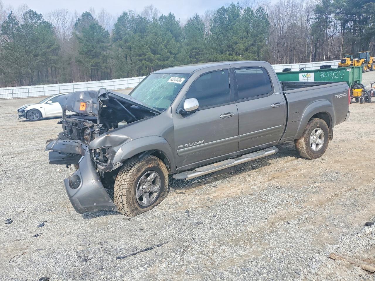 Salvage Toyota Tundra Image