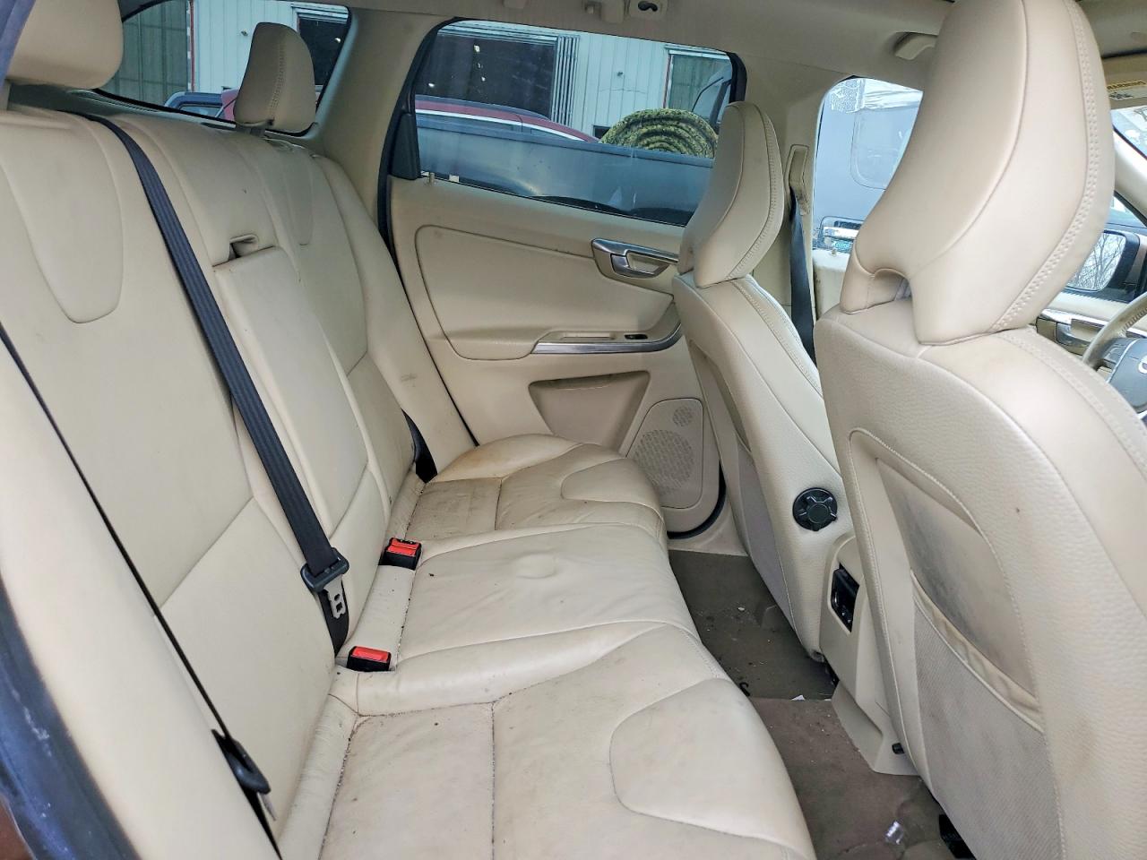 Volvo XC60 T6