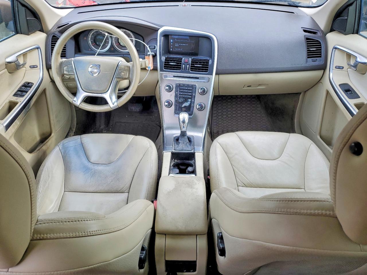 Volvo XC60 T6