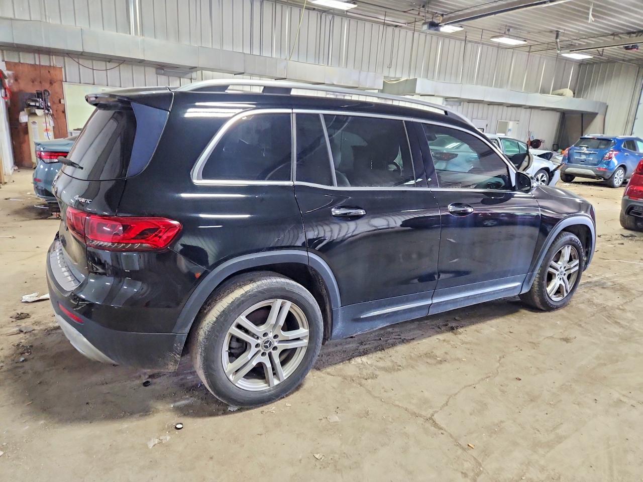 Mercedes-Benz GLB 250 4matic