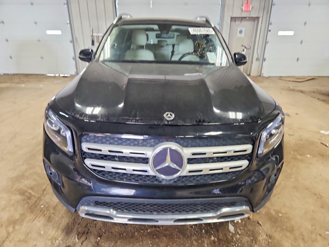 Mercedes-Benz GLB 250 4matic