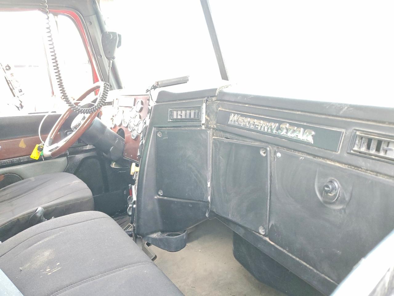 Western Star Conventional
