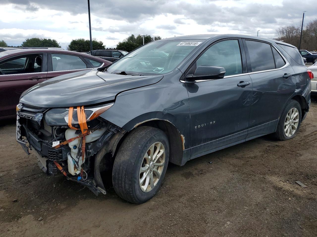 Salvage Chevrolet Equinox Image