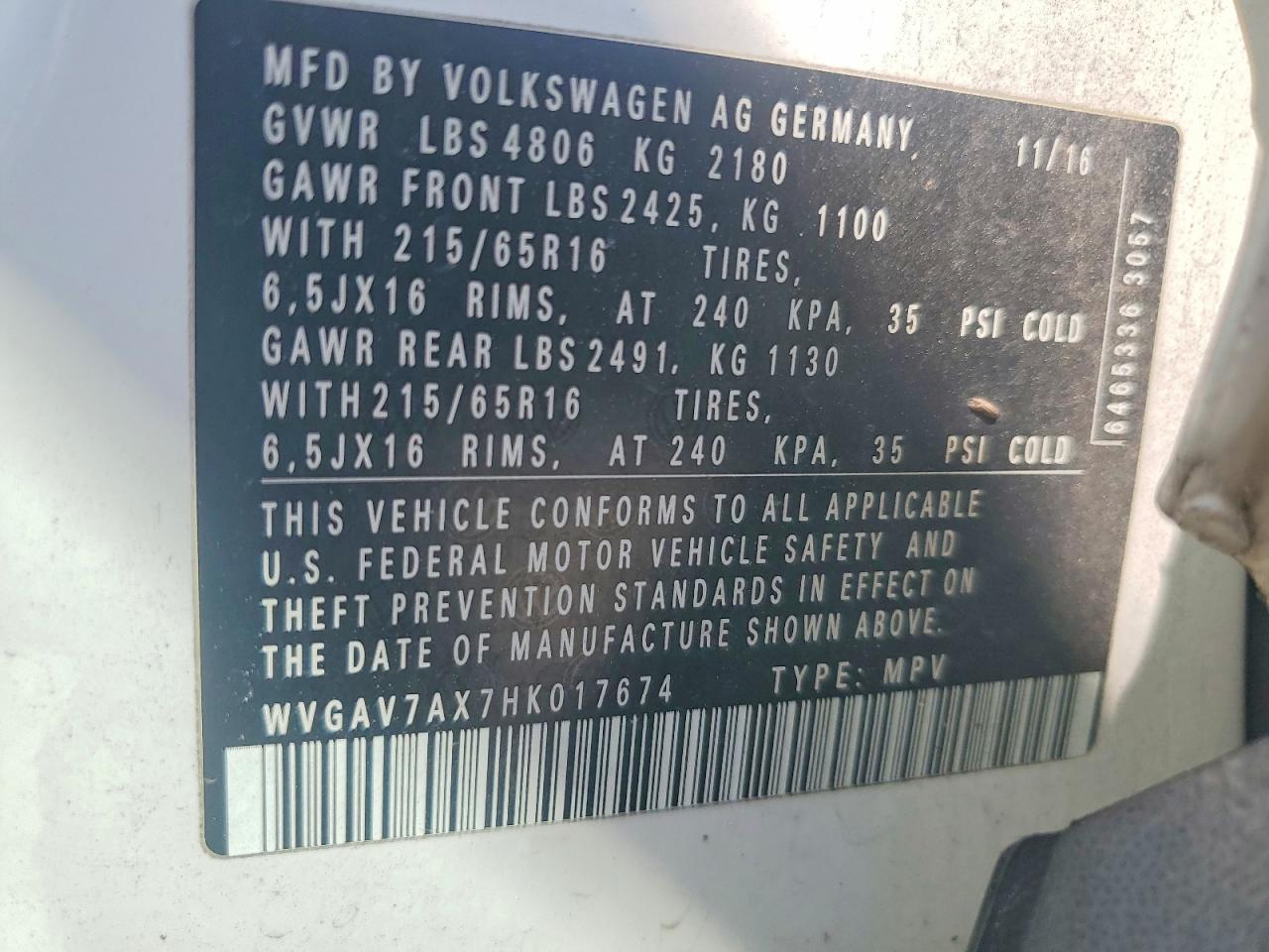 Volkswagen Tiguan S