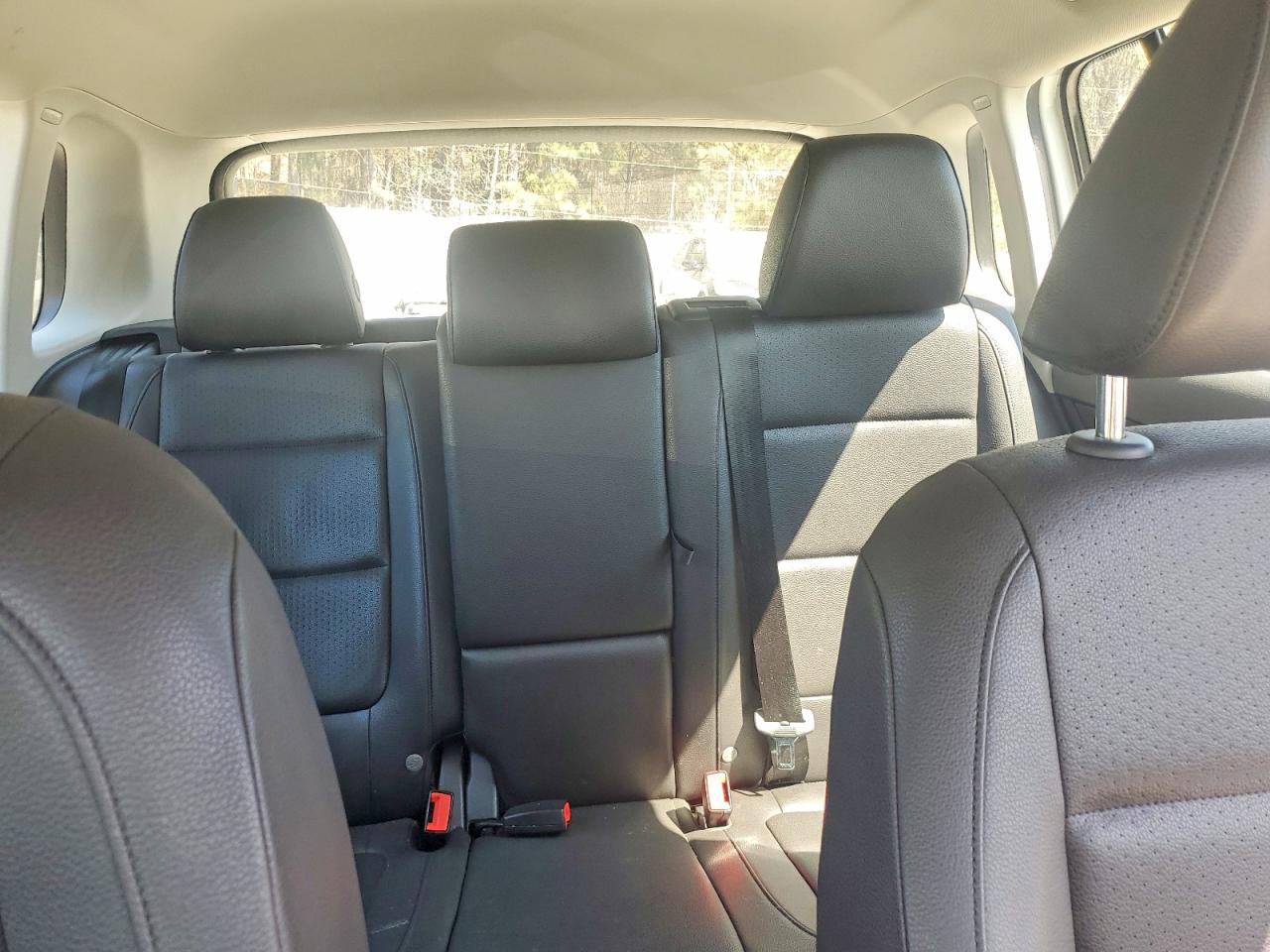 Volkswagen Tiguan S