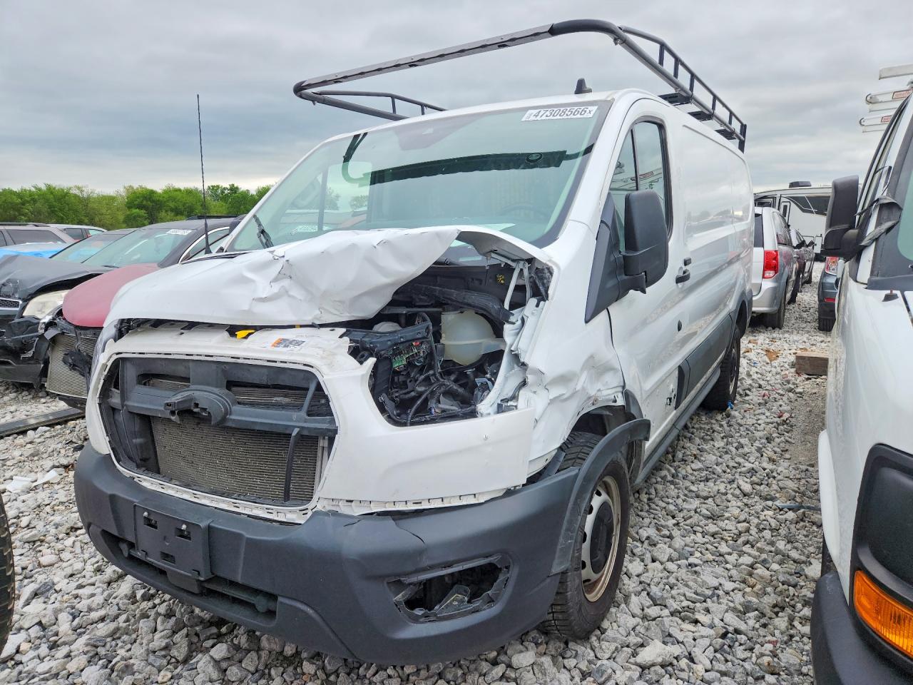 Salvage Ford Transit Image