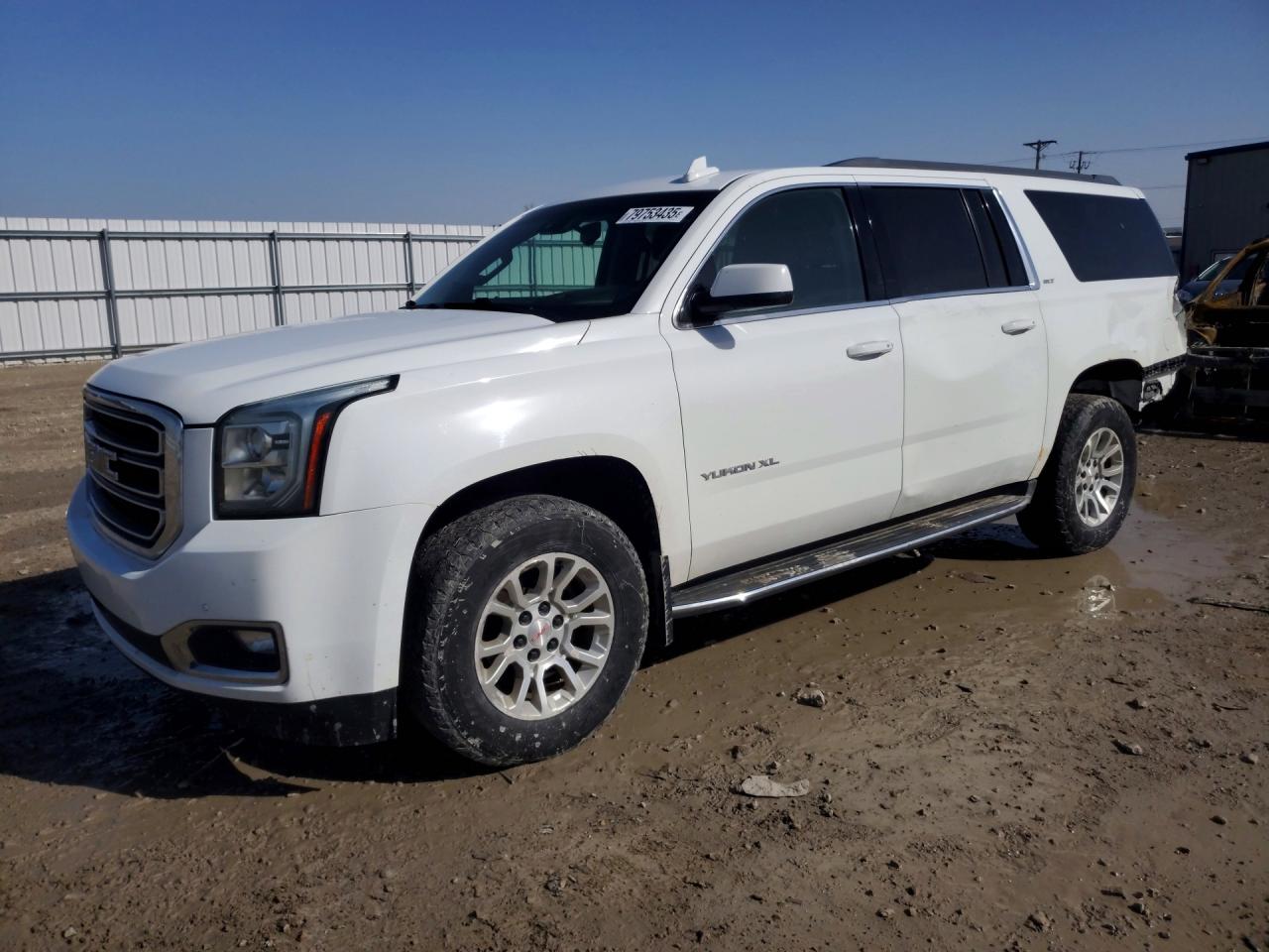 Salvage GMC Yukon Image