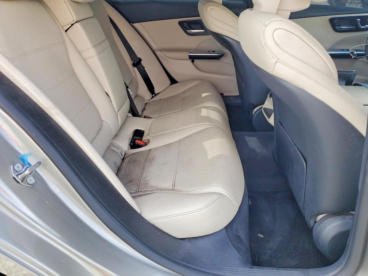 Mercedes-Benz C-Class 300