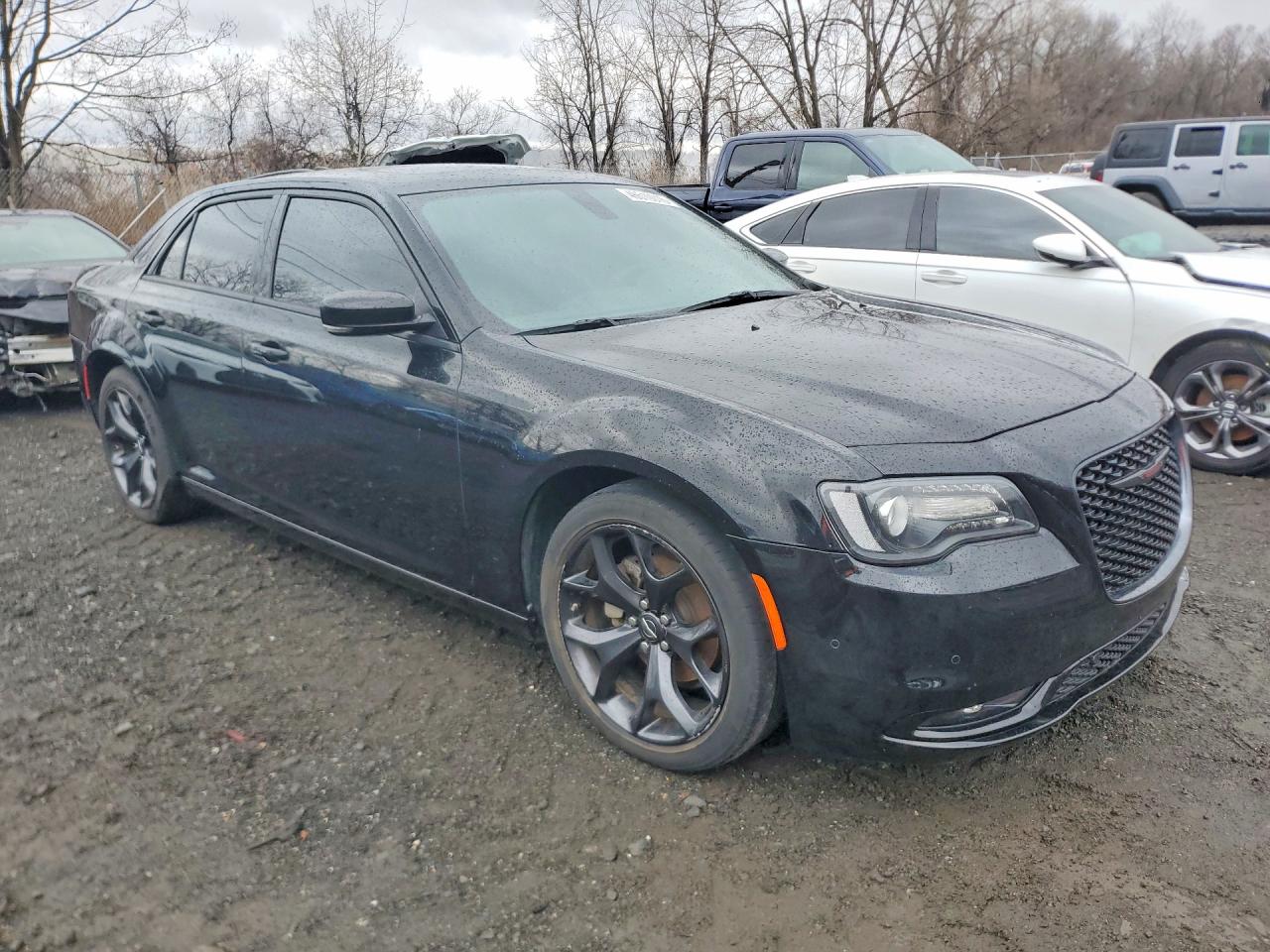 Chrysler 300 S