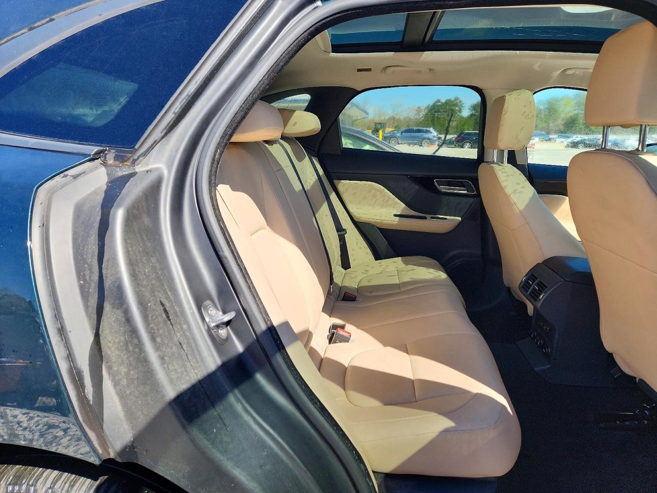 Jaguar F-PACE Premium