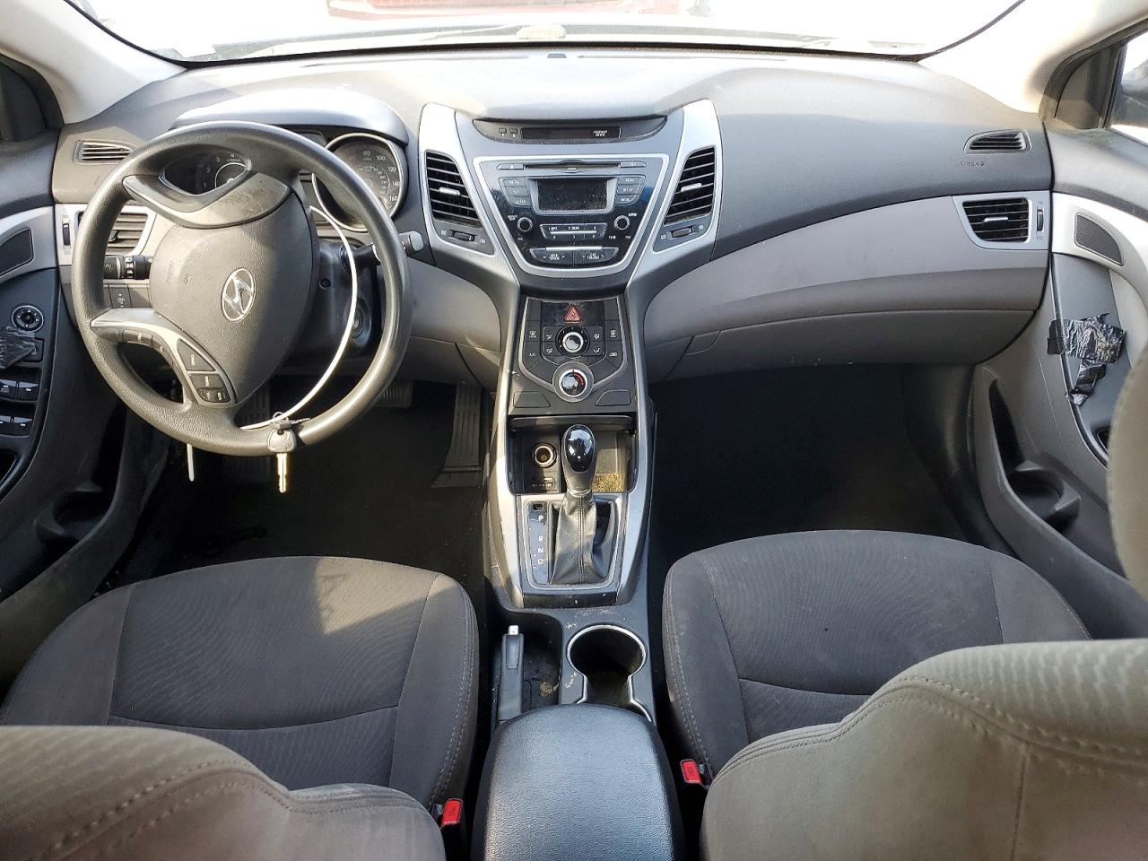 Hyundai ELANTRA Se
