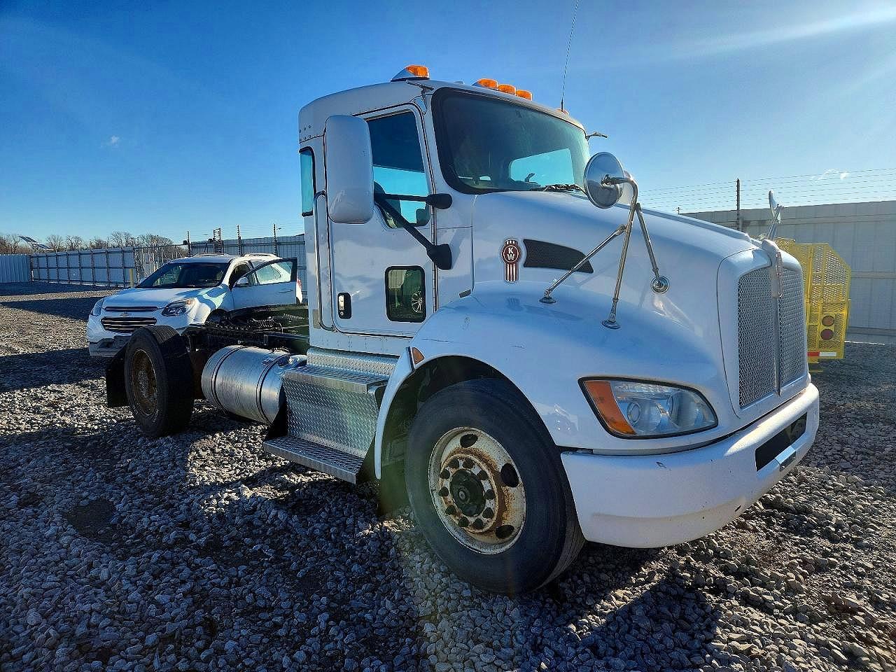 Salvage Kenw Constructi Image