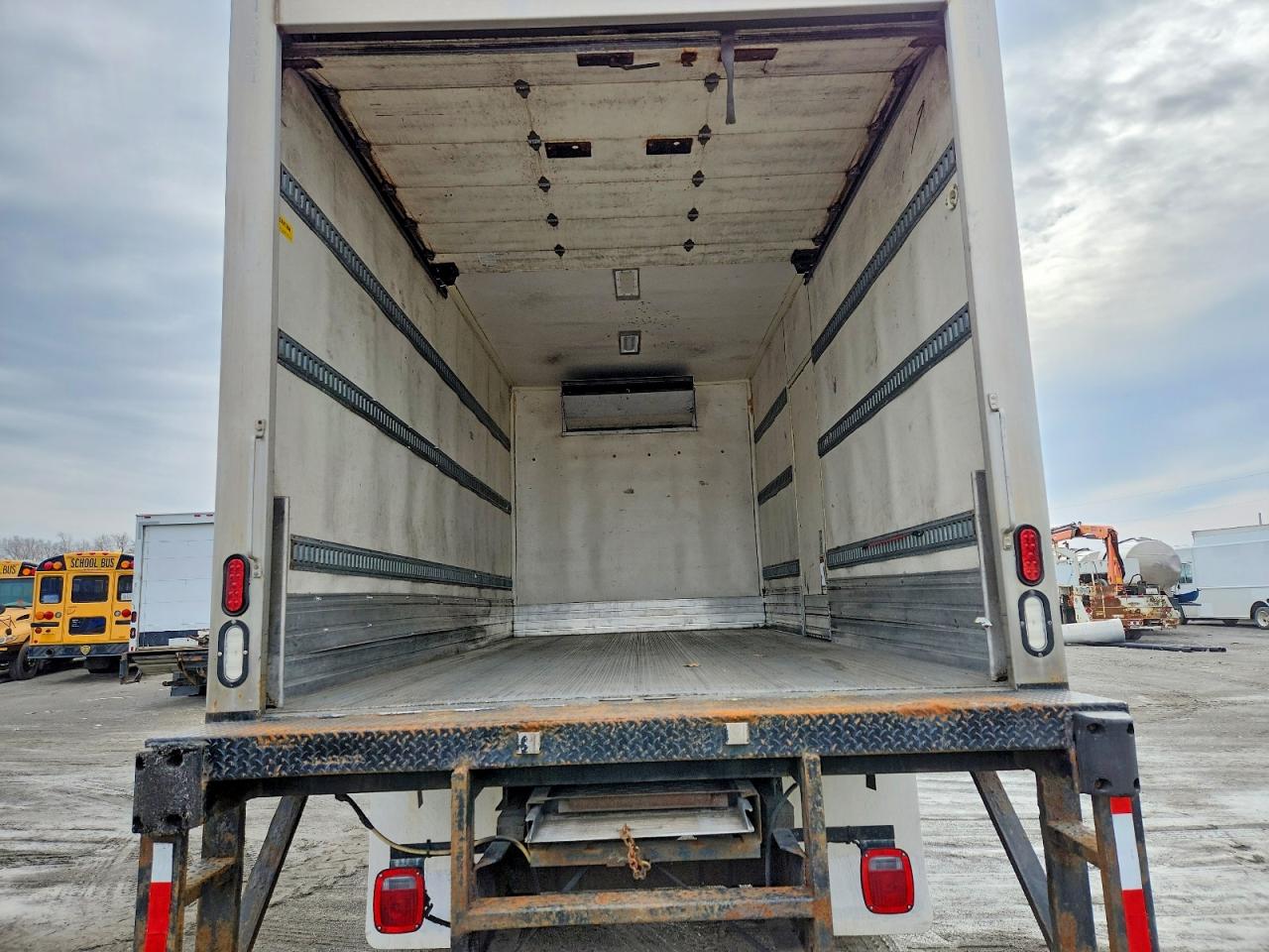 Freightliner M2