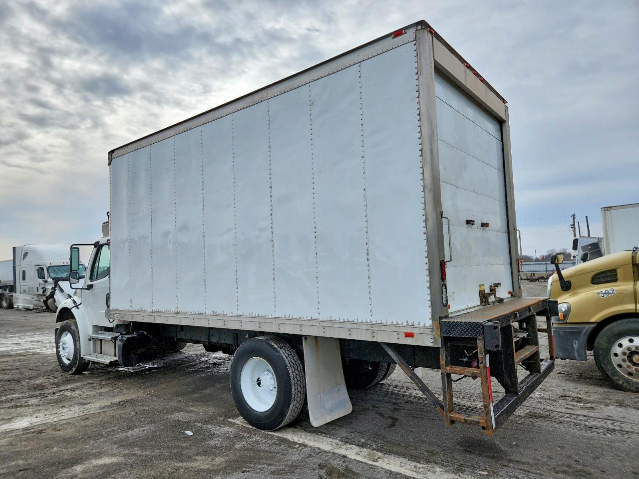 Freightliner M2