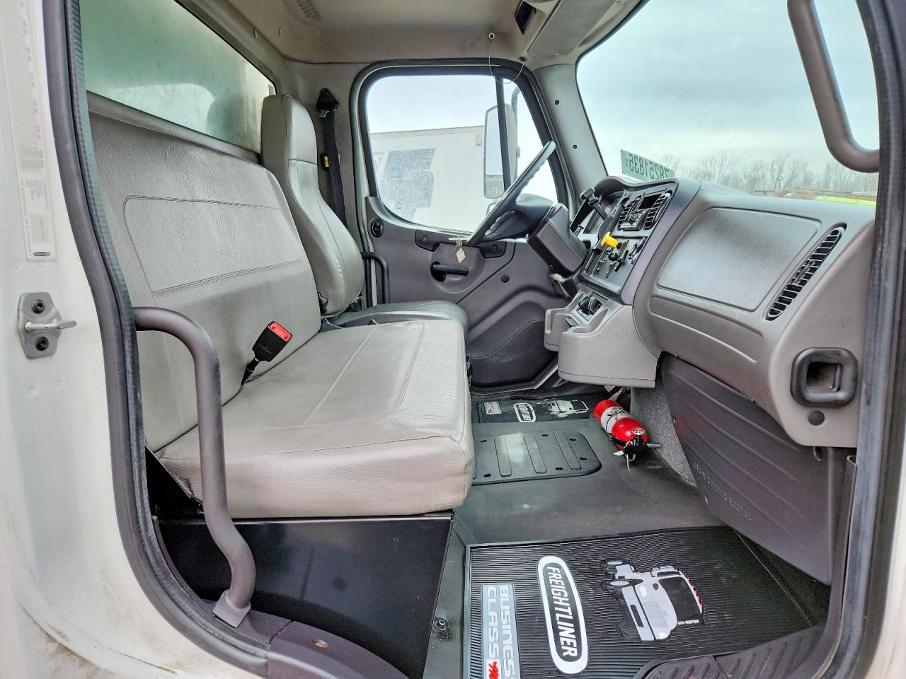 Freightliner M2